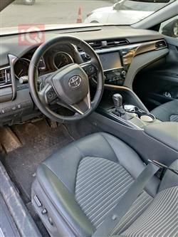 تۆیۆتا کامری